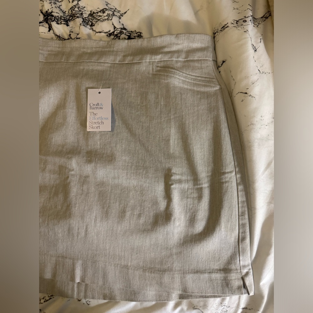 Stretch Skort NWT - Picture 2 of 9